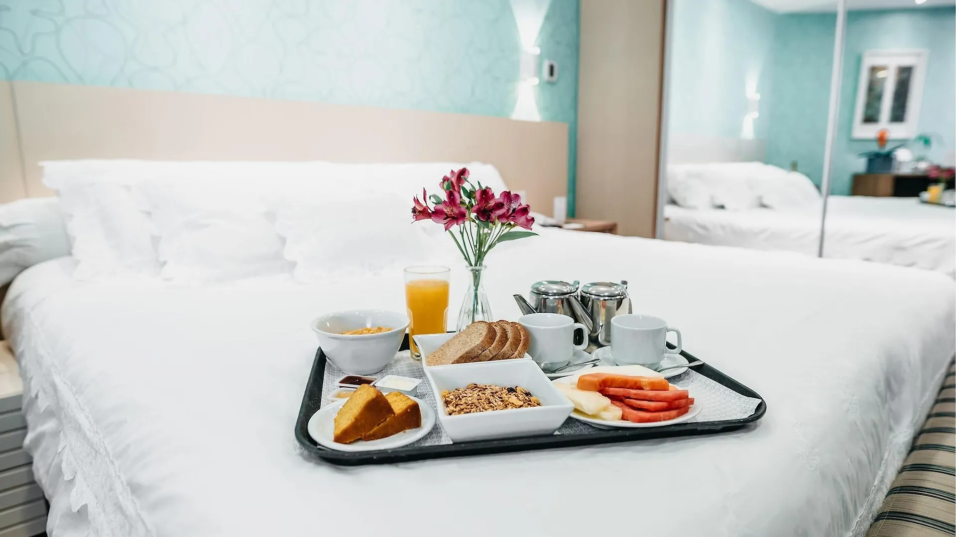 فندق Wyndham Sao Paulo Ibirapuera Convention Plaza 4*,